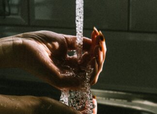 How To Prevent Mold Under The Kitchen Sink: Expert Tips Revealed