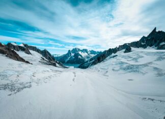 How To Clean Without Harsh Chemicals: Secrets To Natural Cleaners