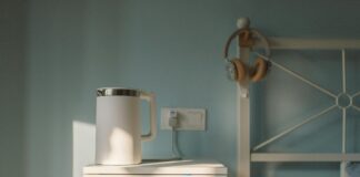 How to Organize and Declutter Your Bedroom in One Hour Effortlessly