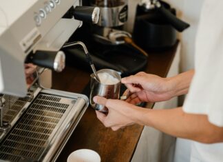 How To Descale A Coffee Maker Using Vinegar: Easy & Effective Tips