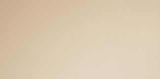 How To Spot Clean A Fabric Sofa: Expert Tips For Stunning Results