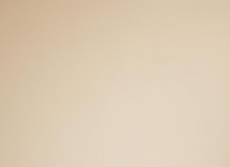 How To Spot Clean A Fabric Sofa: Expert Tips For Stunning Results